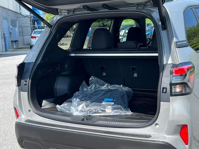 Photo of 2025 Riverrock Green Subaru Forester Hybrid