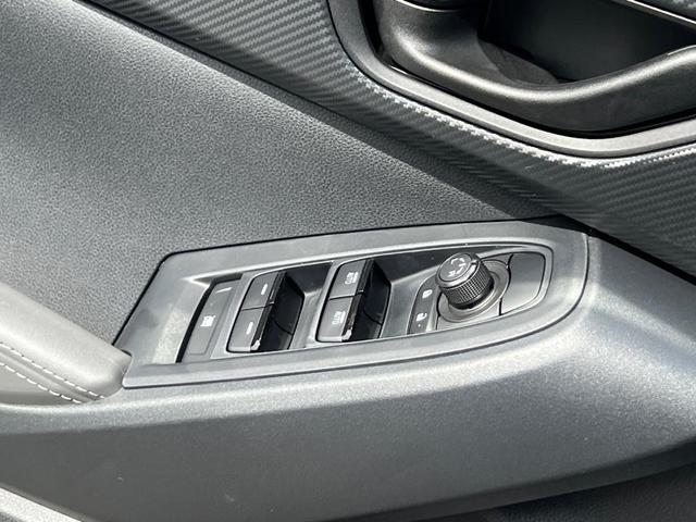 Photo of 2025 Black / Silver Subaru Crosstrek