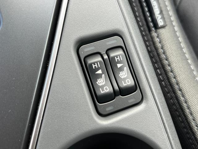 Photo of 2025 Black / Silver Subaru Crosstrek
