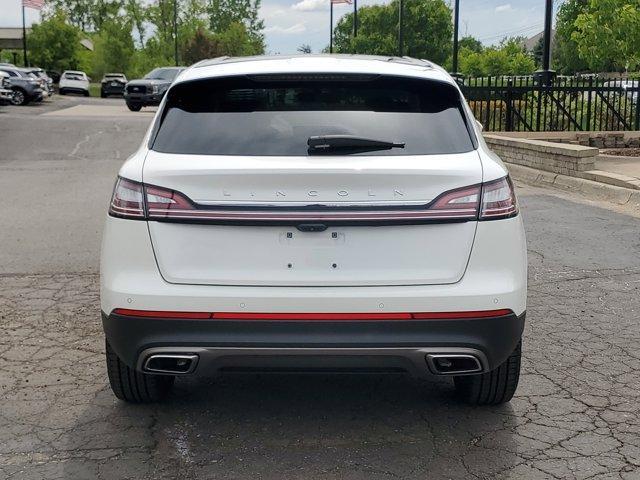 Photo of 2022 Pristine White Lincoln Nautilus