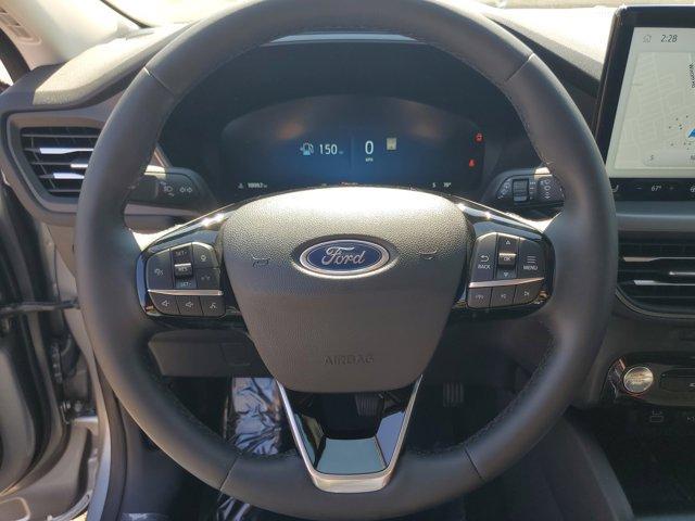 Photo of 2024 Iconic Silver Metallic Ford Escape