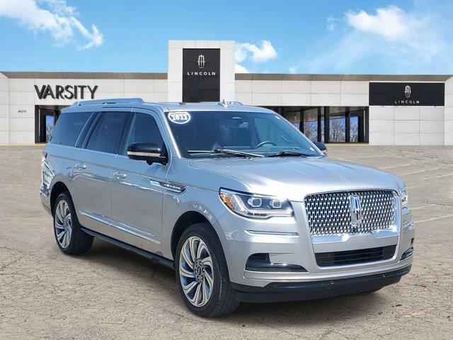 2023 Lincoln Navigator L