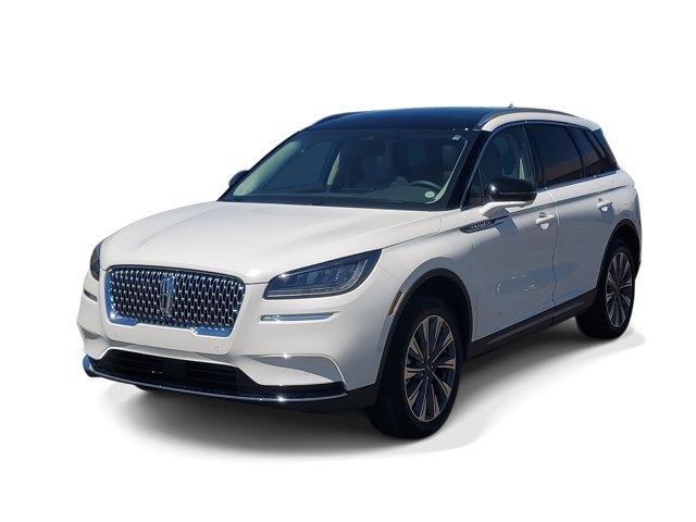 Photo of 2022 Pristine White Lincoln Corsair
