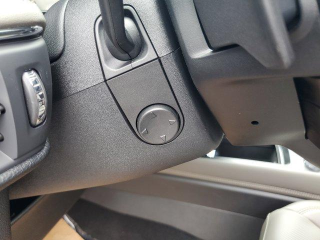 Photo of 2025 Infinite Black Metallic Lincoln Corsair