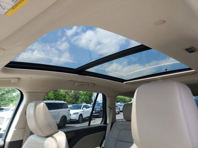Photo of 2022 Bronze Smoke Metallic Lincoln Aviator