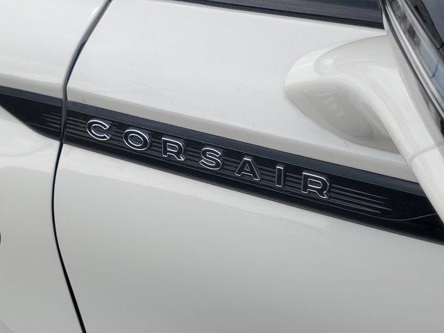 Photo of 2025 Pristine White Lincoln Corsair