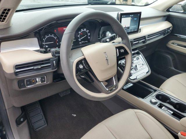 Photo of 2022 Infinite Black Metallic Lincoln Corsair