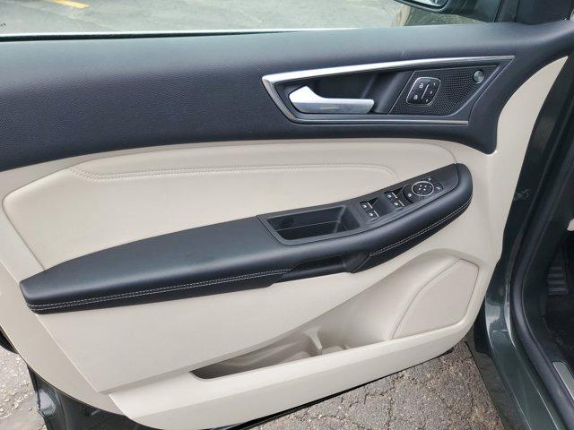 Photo of 2022 Forged Green Metallic Ford Edge