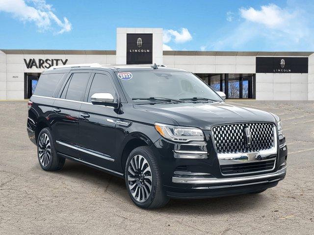 2022 Lincoln Navigator L