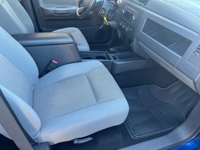 Photo of 2009 Deep Water Blue Pearlcoat Dodge Dakota