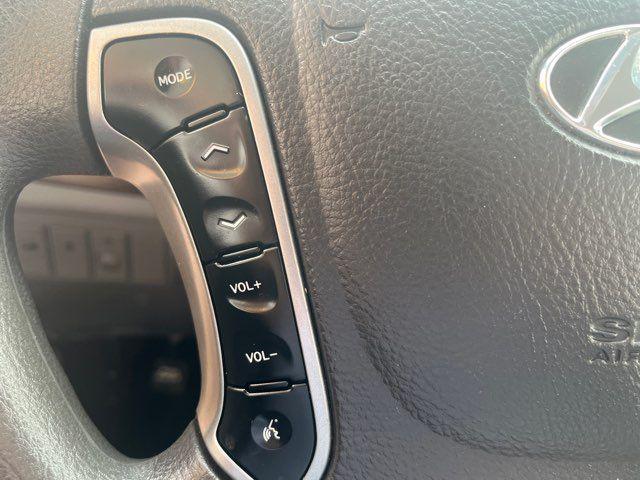 Photo of 2012 Moonstone Silver Hyundai SANTA FE
