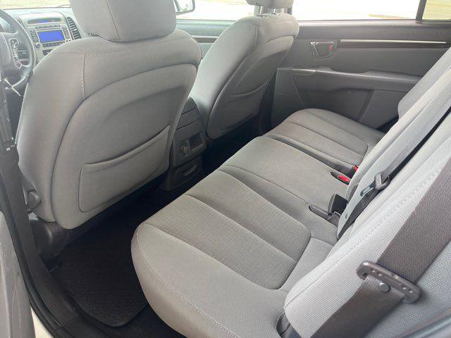 Photo of 2012 Moonstone Silver Hyundai SANTA FE