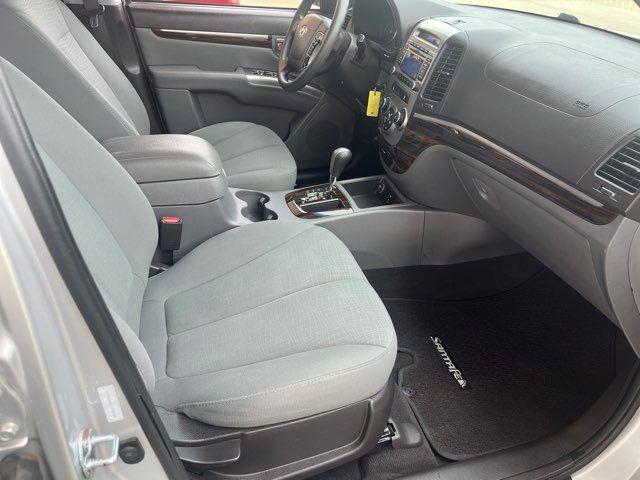 Photo of 2012 Moonstone Silver Hyundai SANTA FE