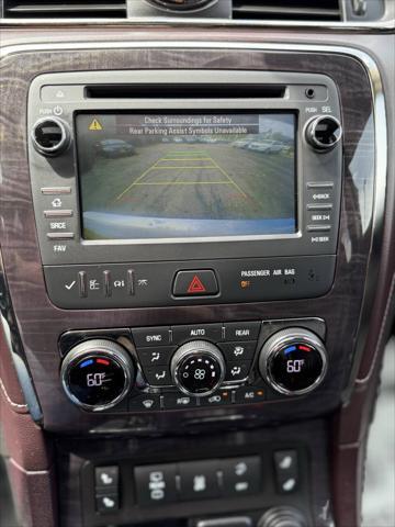 Photo of 2016 Summit White Buick Enclave