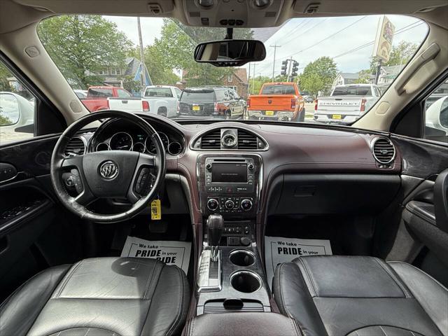 Photo of 2016 Summit White Buick Enclave
