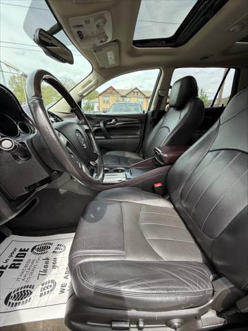 Photo of 2016 Summit White Buick Enclave
