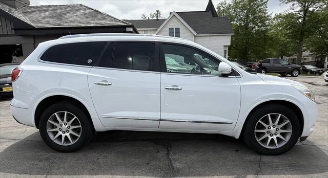 Photo of 2016 Summit White Buick Enclave