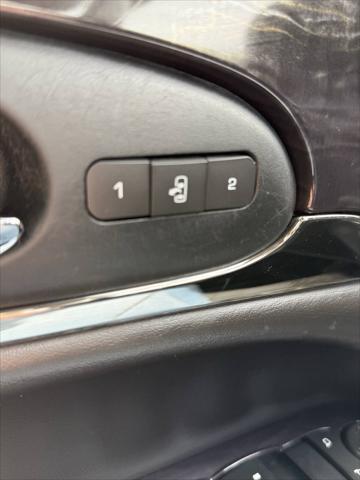 Photo of 2016 Summit White Buick Enclave