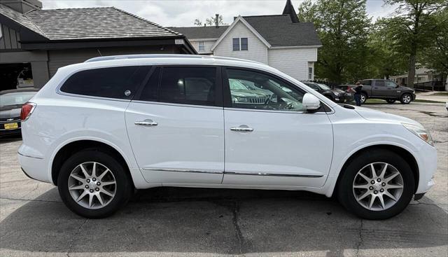 Photo of 2016 Summit White Buick Enclave
