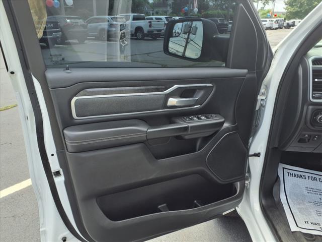 Photo of 2022 Bright White Clearcoat RAM 1500
