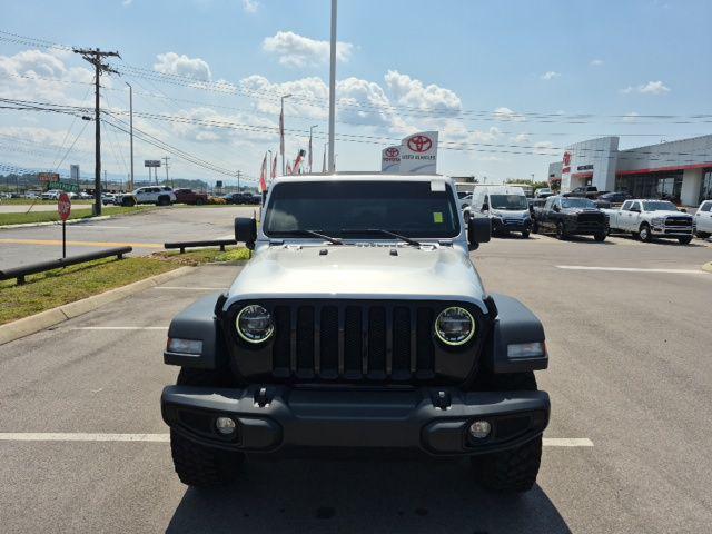 Photo of 2022 Silver Zynith Clearcoat Jeep Wrangler