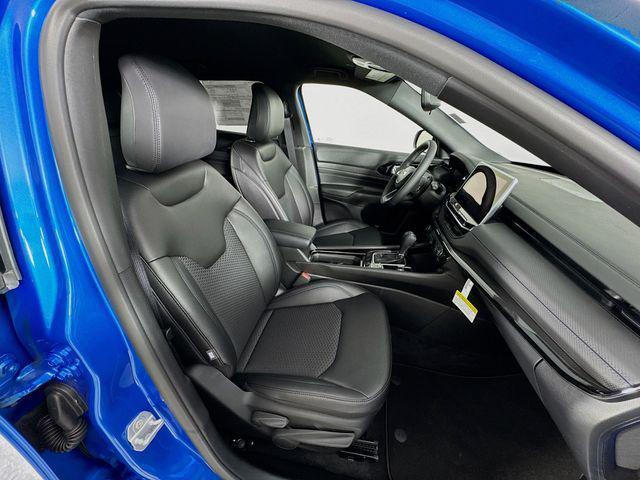 Photo of 2025 Hydro Blue Pearlcoat Jeep Compass