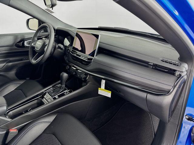 Photo of 2025 Hydro Blue Pearlcoat Jeep Compass