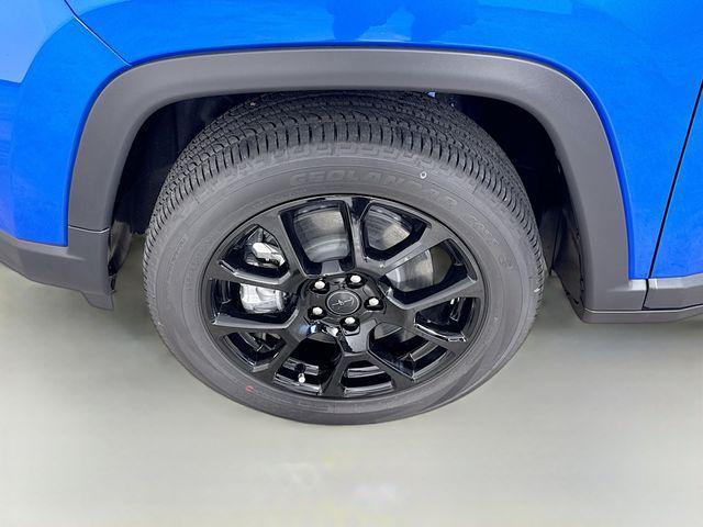 Photo of 2025 Hydro Blue Pearlcoat Jeep Compass