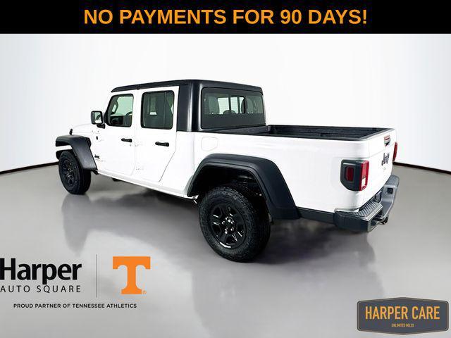Photo of 2025 Bright White Clearcoat Jeep Gladiator