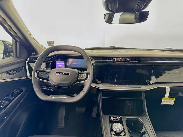 Photo of 2025 Bright White Clearcoat Jeep Wagoneer S