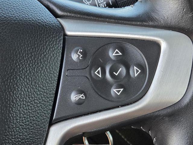 Photo of 2022 Summit White GMC Canyon