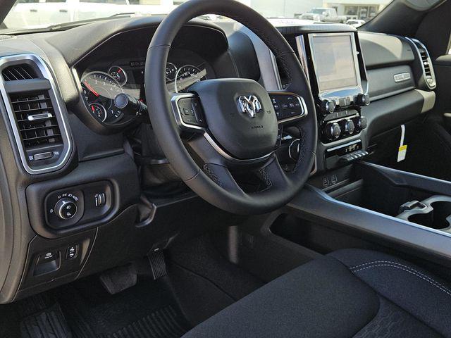 Photo of 2025 Bright White Clearcoat RAM 1500