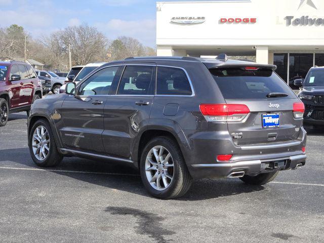 Photo of 2015 Granite Crystal Metallic Clearcoat Jeep Grand Cherokee