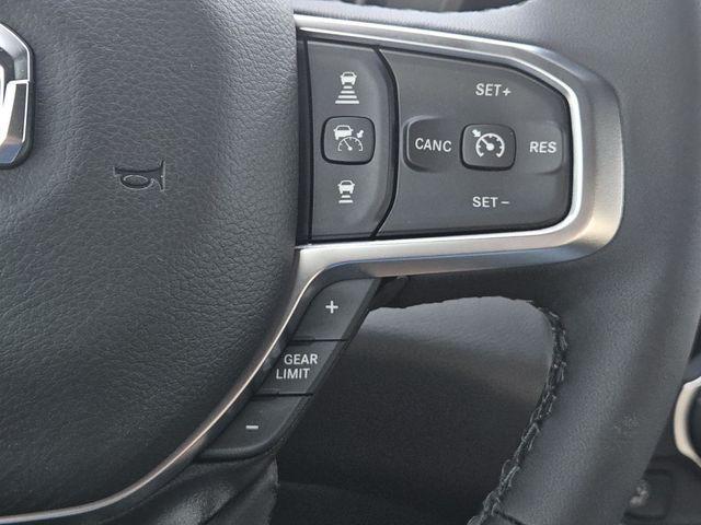 Photo of 2025 Bright White Clearcoat RAM 1500