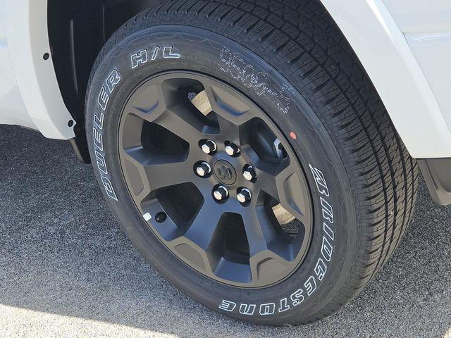 Photo of 2025 Bright White Clearcoat RAM 1500