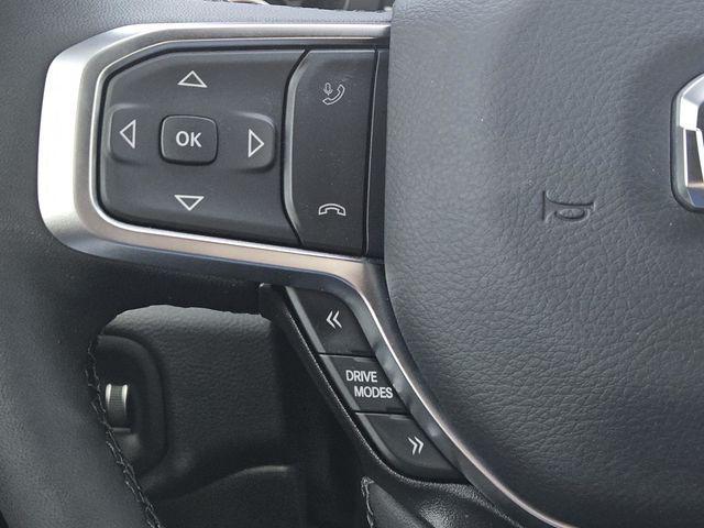 Photo of 2025 Bright White Clearcoat RAM 1500