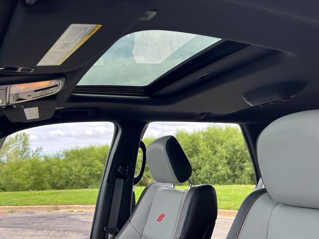 Photo of 2023 Vapor Gray Dodge Durango