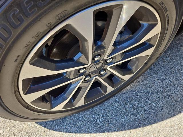 Photo of 2023 Diamond Black Jeep Grand Cherokee