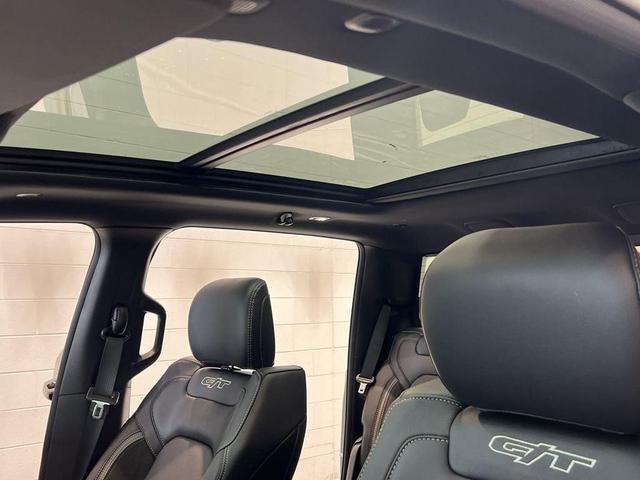 Photo of 2025 Blue Metallic RAM 1500
