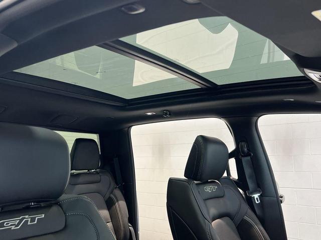 Photo of 2025 Blue Metallic RAM 1500