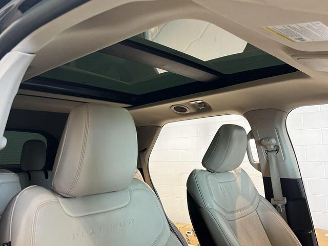 Photo of 2020 Agate Black Metallic Ford Explorer