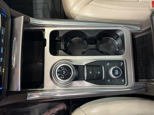 Photo of 2020 Agate Black Metallic Ford Explorer