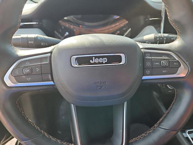 Photo of 2022 Diamond Black Jeep Compass