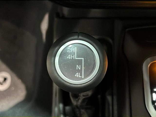 Photo of 2025 Bright White Clearcoat Jeep Wrangler
