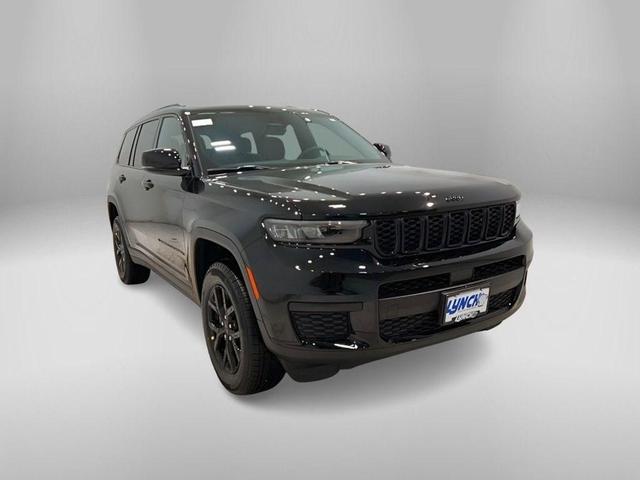Photo of 2025 Diamond Black Jeep Grand Cherokee L