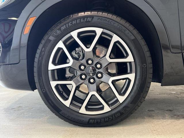 Photo of 2024 Black Chevrolet Blazer