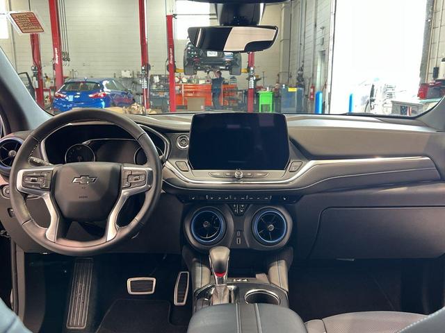 Photo of 2024 Black Chevrolet Blazer
