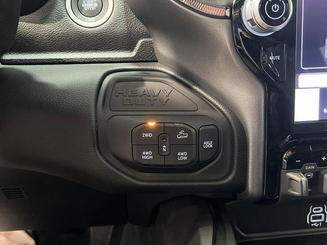 Photo of 2025 Diamond Black RAM 2500