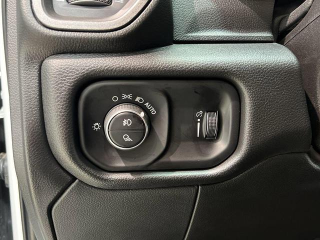 Photo of 2025 Bright White Clearcoat RAM 2500