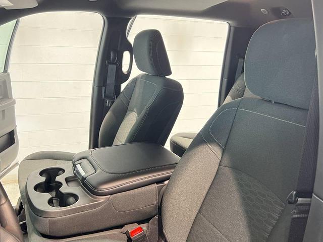 Photo of 2025 Bright White Clearcoat RAM 2500